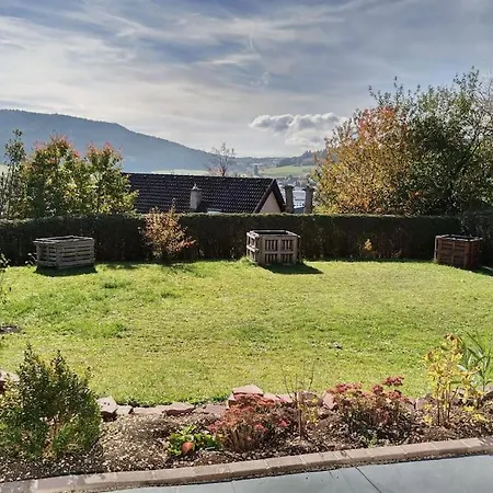 Mit Tollem Ausblick Auf Der Schwaebischen Alb. *