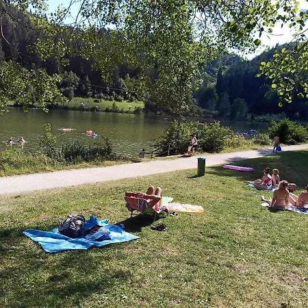 아파트 Mit Tollem Ausblick Auf Der Schwaebischen Alb. *