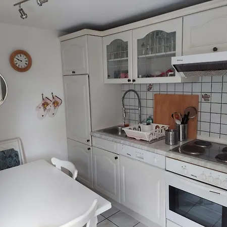 아파트 Mit Tollem Ausblick Auf Der Schwaebischen Alb. *